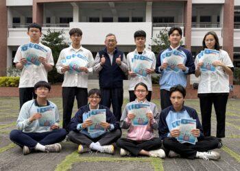 花蓮市市長盃游泳賽 四維高中勇奪13金8銀3銅