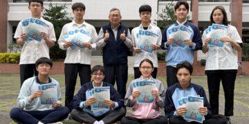 花蓮市市長盃游泳賽 四維高中勇奪13金8銀3銅