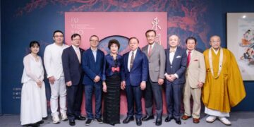 洪世佑館長、蘇嘉全董事長、片山和之代表齊聚史博館，見證旅日水墨大師傅益瑤生涯首場臺日交流大展