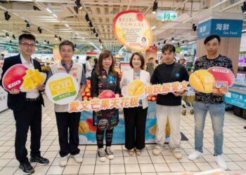 影音/屏東愛文芒果上市 周春米攜手家樂福推廣夏季水果