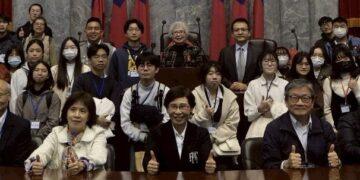 65位大學生獲頒黃朝琴培育優秀人才獎學金