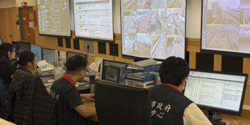 馬年順行過好年！新北號誌維修 24 小時不打烊 故障請撥 0800 免費專線