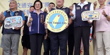 新北社會局攜手汽車貨運公會舉辦大型車視野盲點與交通安全宣導活動