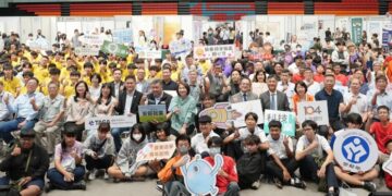 屏東縣府攜手台積電慈善基金會 2026「攜手築夢 職達未來」串聯48家企業 逾千名師生參與